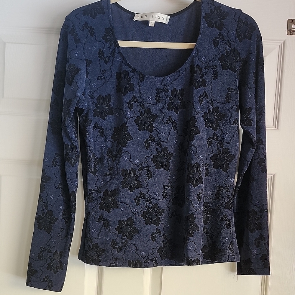 Van Tisse Blue and Black Fitted Long Sleeve Blouse